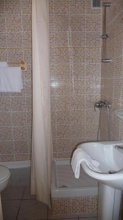 Hôtel Saint George - Resim 26