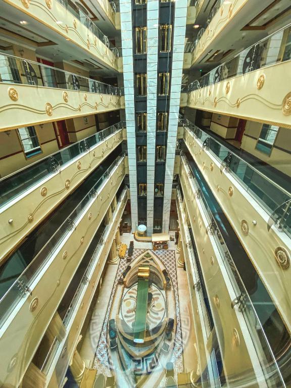 Fotografie z fotogalerie ubytování Grand Excelsior Hotel Al Barsha v Dubaji