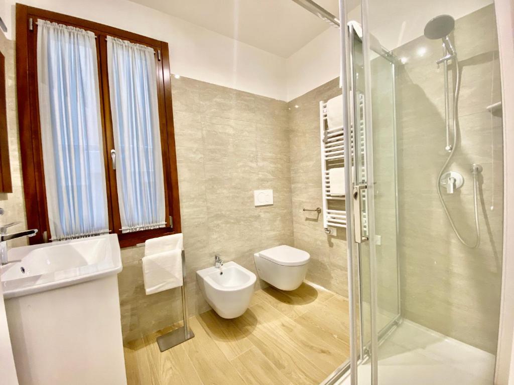 Suite House new apartments wi fi Venice island - Resim 21