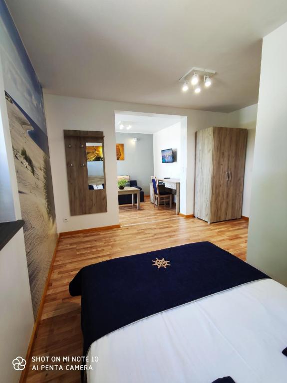 Pokoje Gościnne Pod Kasztanami - 9