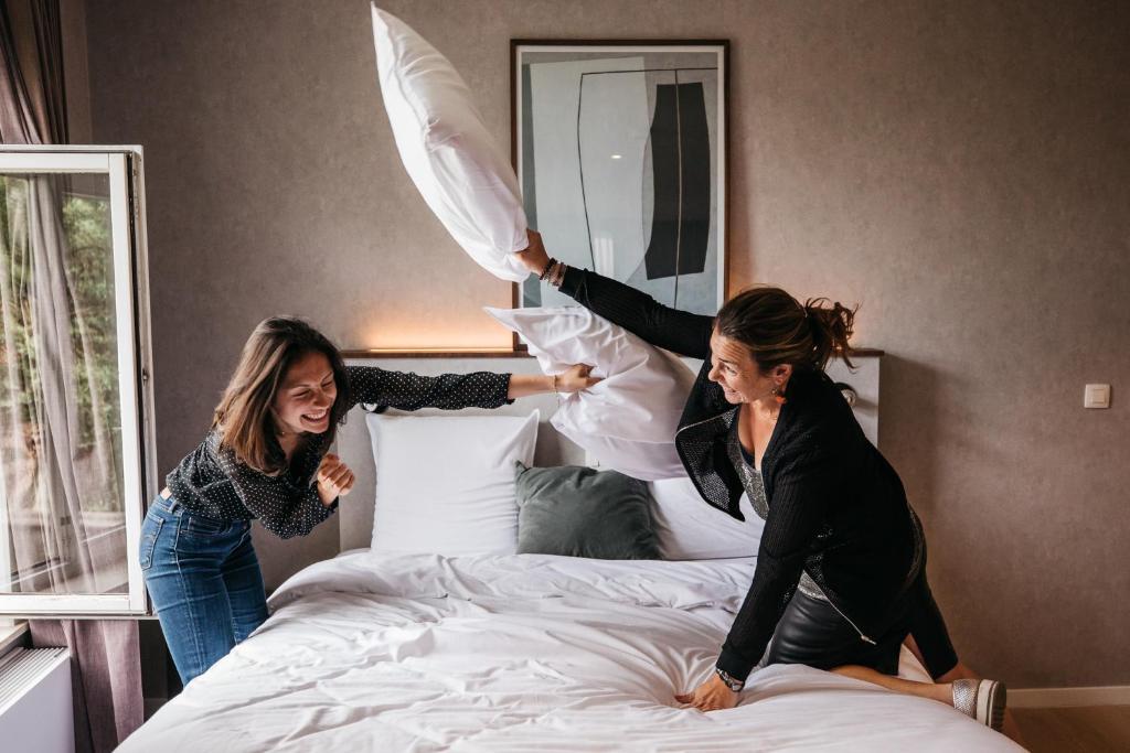 Monsieur Maurice - Resim 12