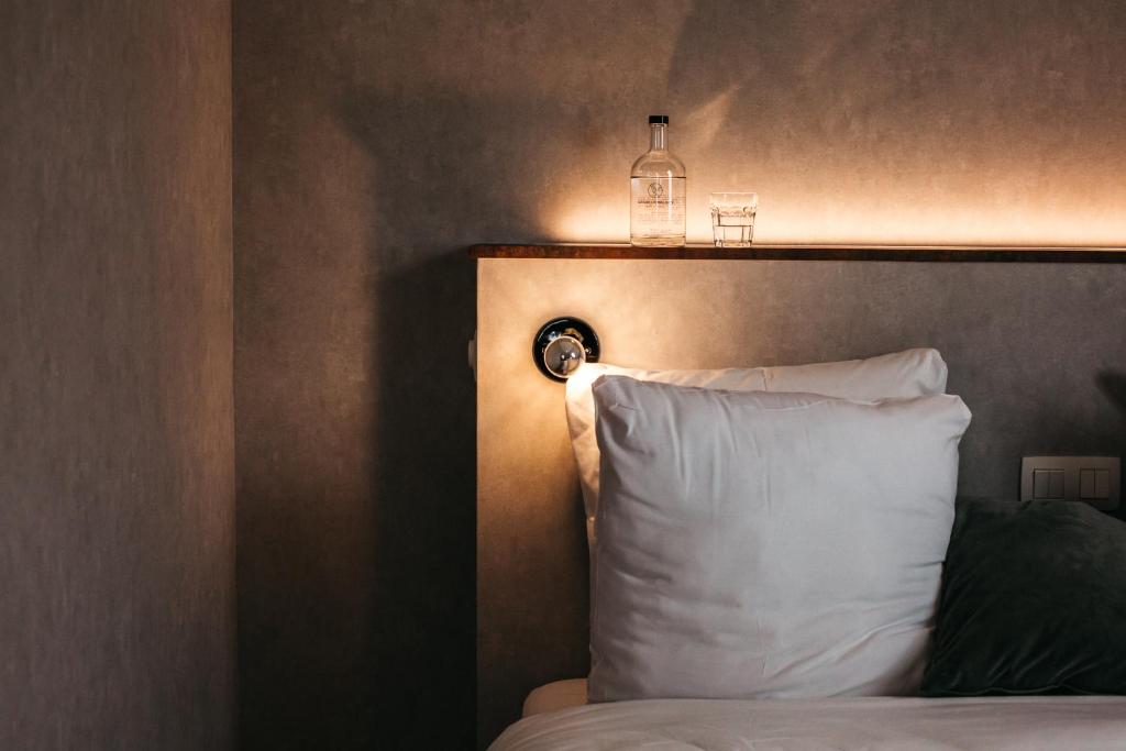 Monsieur Maurice - Resim 17