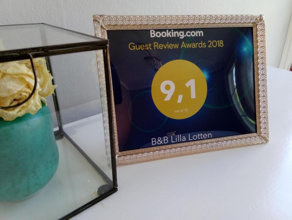 Certifikát, hodnocení, plakát nebo jiný dokument vystavený v ubytování B&B Lilla Lotten