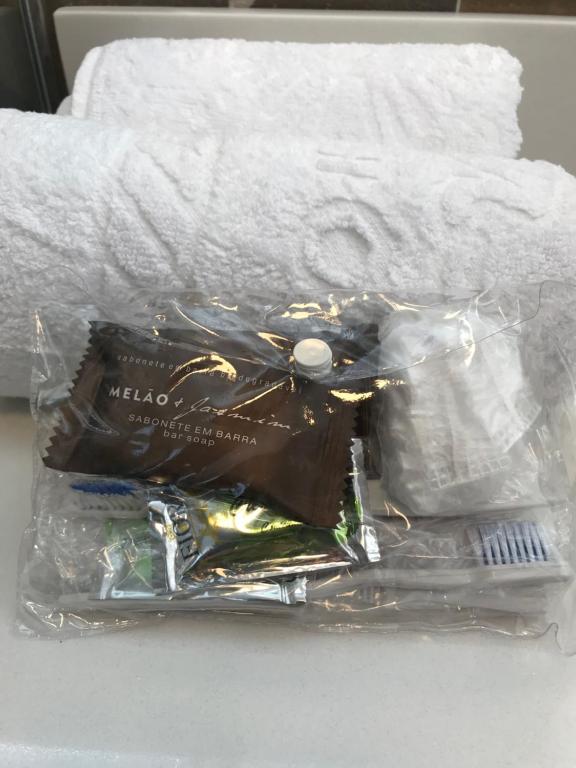  Liberdade 1 QT + Sofá Cama - 200m Metrô. Novo!