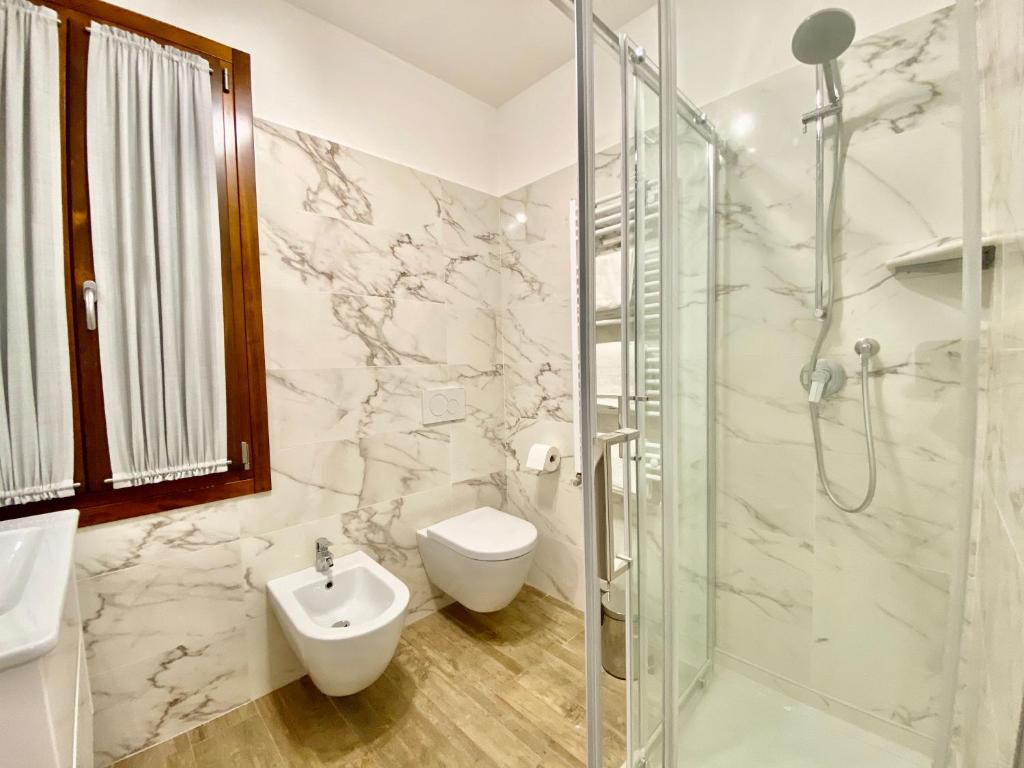 Suite House new apartments wi fi Venice island - Resim 15