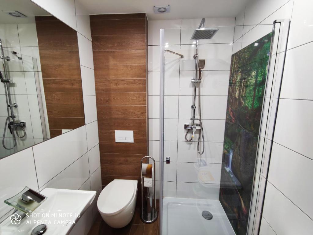 Pokoje Gościnne Pod Kasztanami - 4