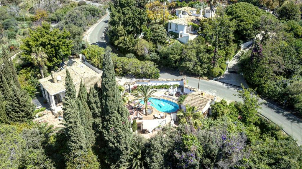 Bazén v ubytovaní Jardines De La Reina Boutique Bed & Breakfast alebo v jeho blízkosti