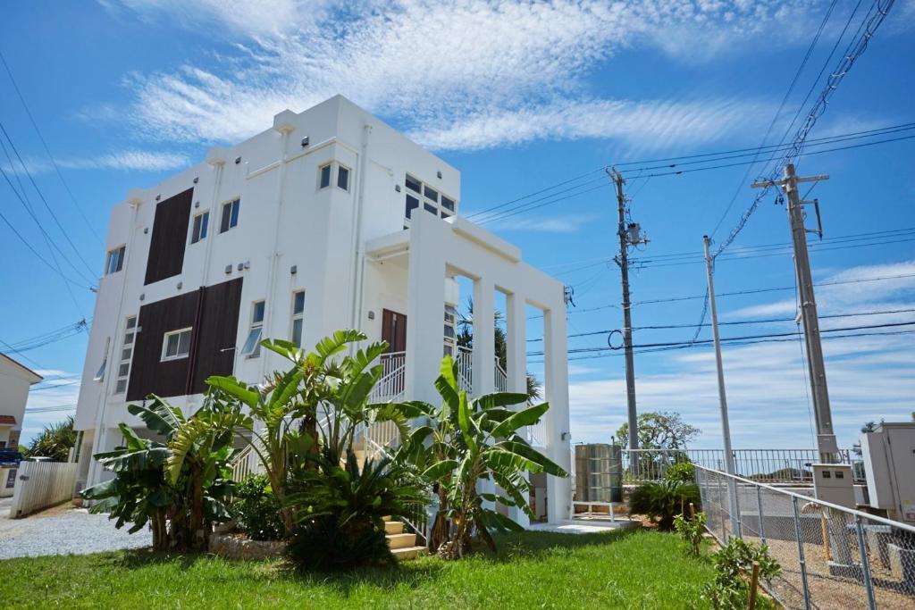 Το κτήριο όπου στεγάζεται  η παραθεριστική κατοικία