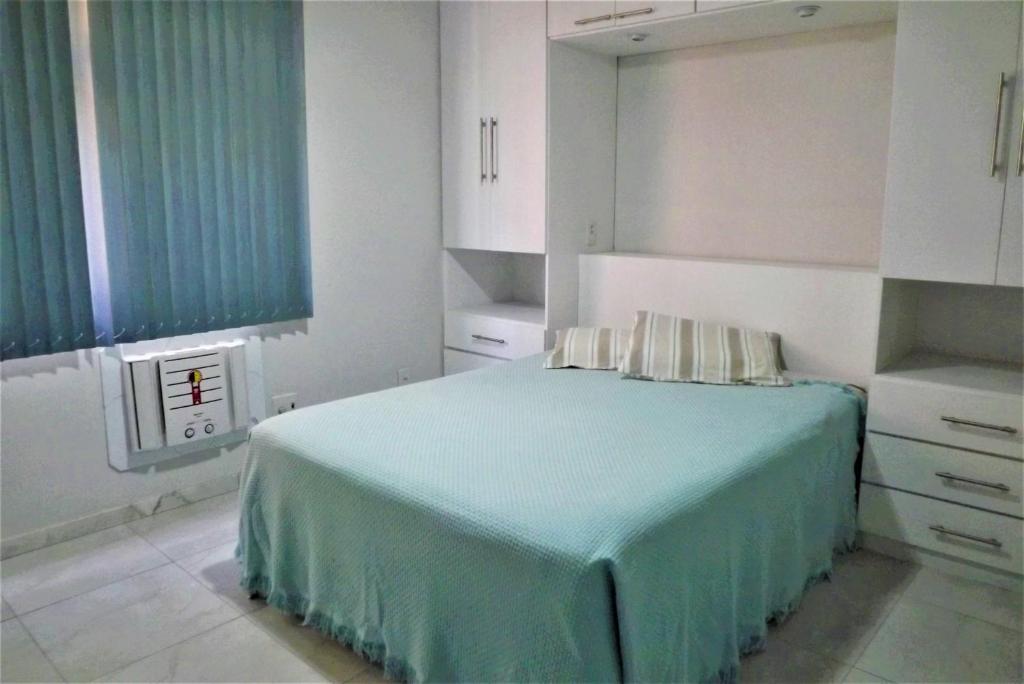  Apto de 4 quartos-a uma quadra da praia de Boa Viagem