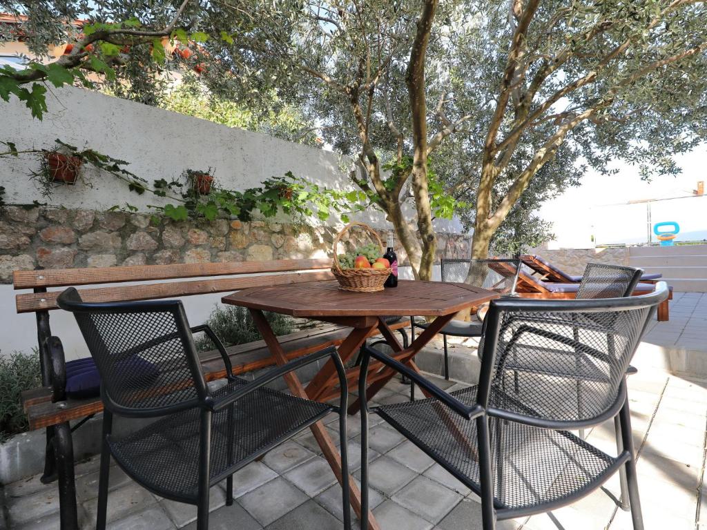 Zdjęcie z galerii obiektu Modern Holiday Apartment with Private Pool w mieście Maslenica