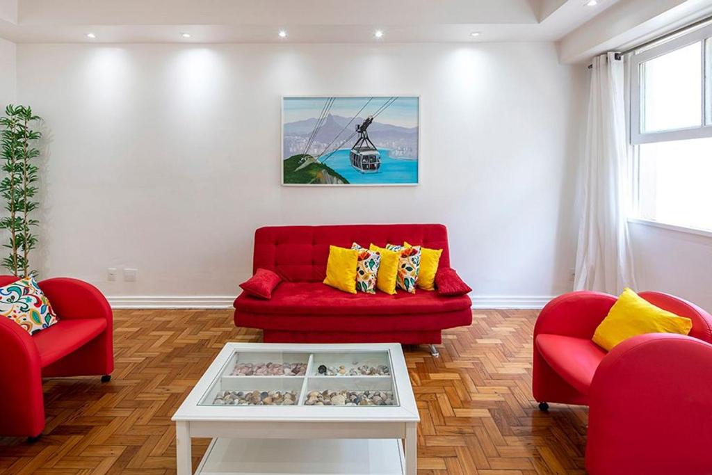  Enorme 3 quartos com jacuzzi e vista mar para 8 pessoas em Copacabana!