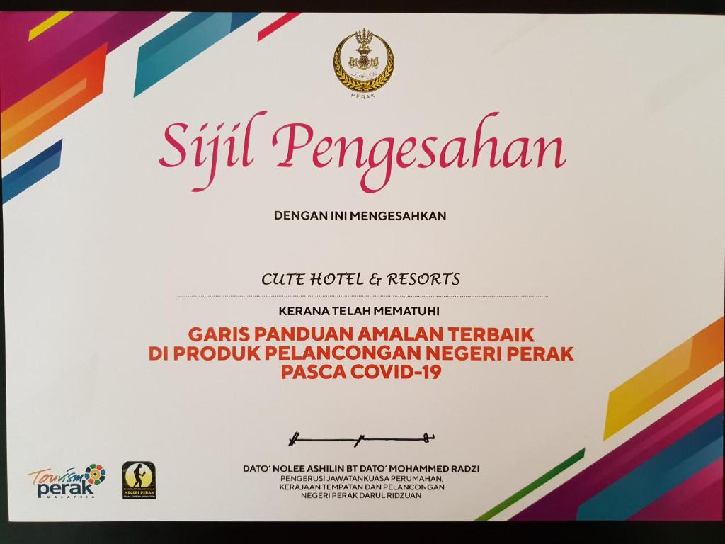 Certifikát, hodnocení, plakát nebo jiný dokument vystavený v ubytování Cute Hotel & Dorms Ipoh
