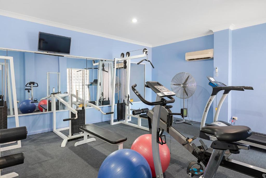 Fitness centrum a/nebo fitness zařízení v ubytování Martinique Whitsunday Resort