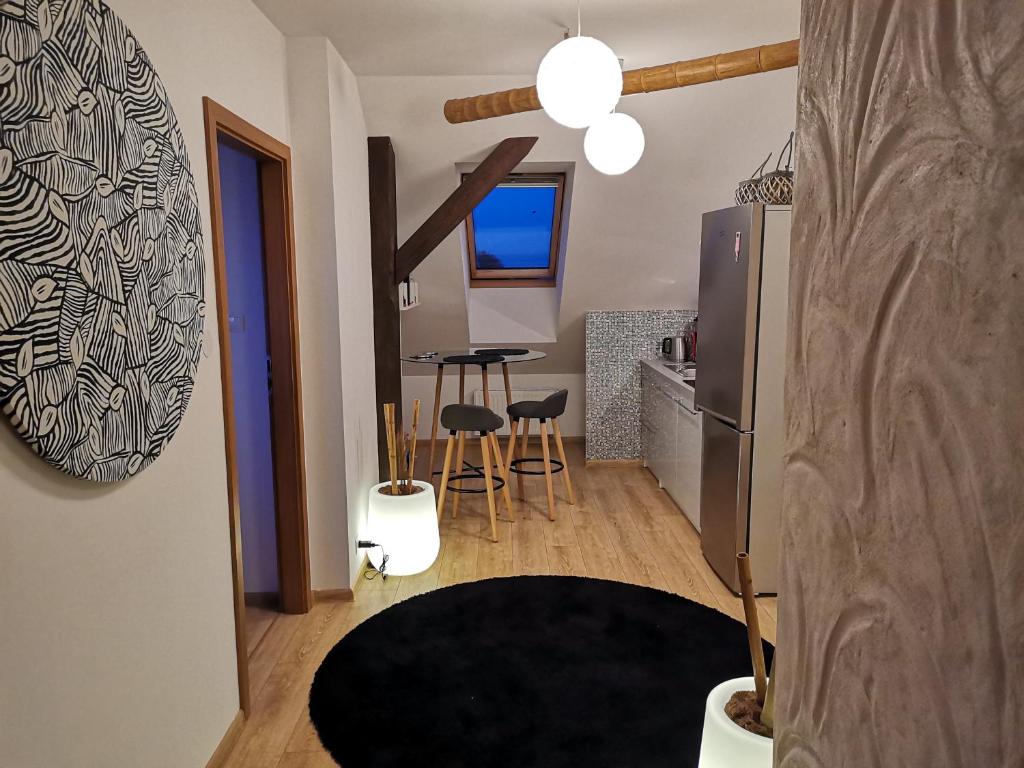 Fotografia z galérie ubytovania Apartament z JACUZZI dla DWOJGA przy PROMENADZIE v destinácii Ełk