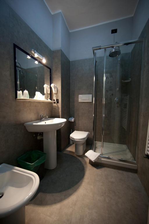 Koupelna v ubytování Piccolo Hotel Allamano