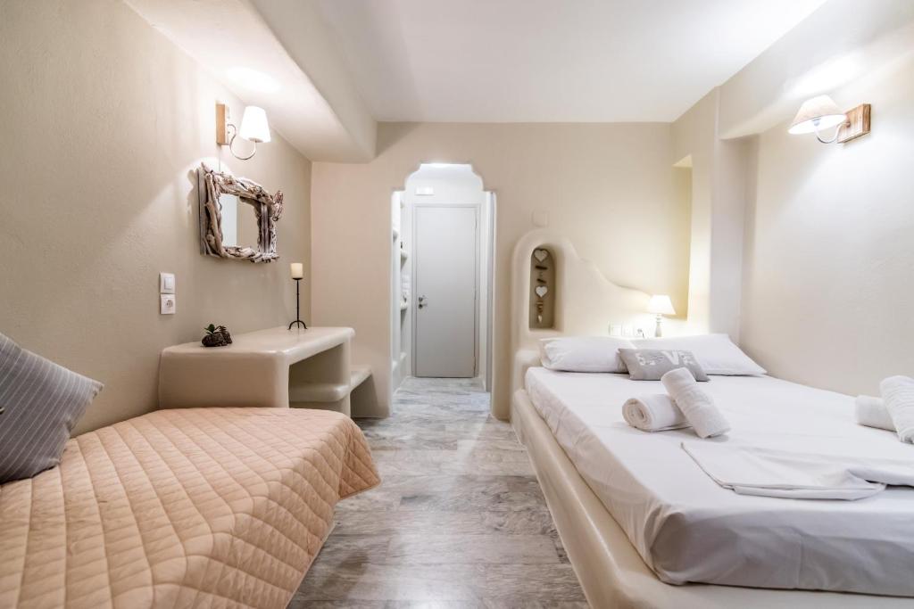 Fratelli Family Rooms - 4