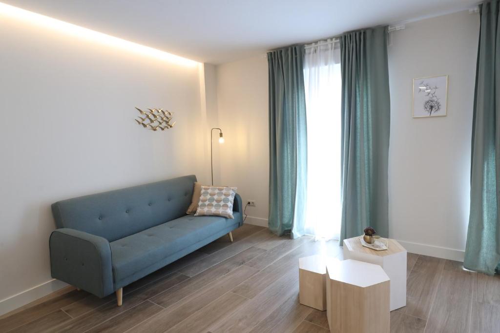 San Vicente Apartments - 6