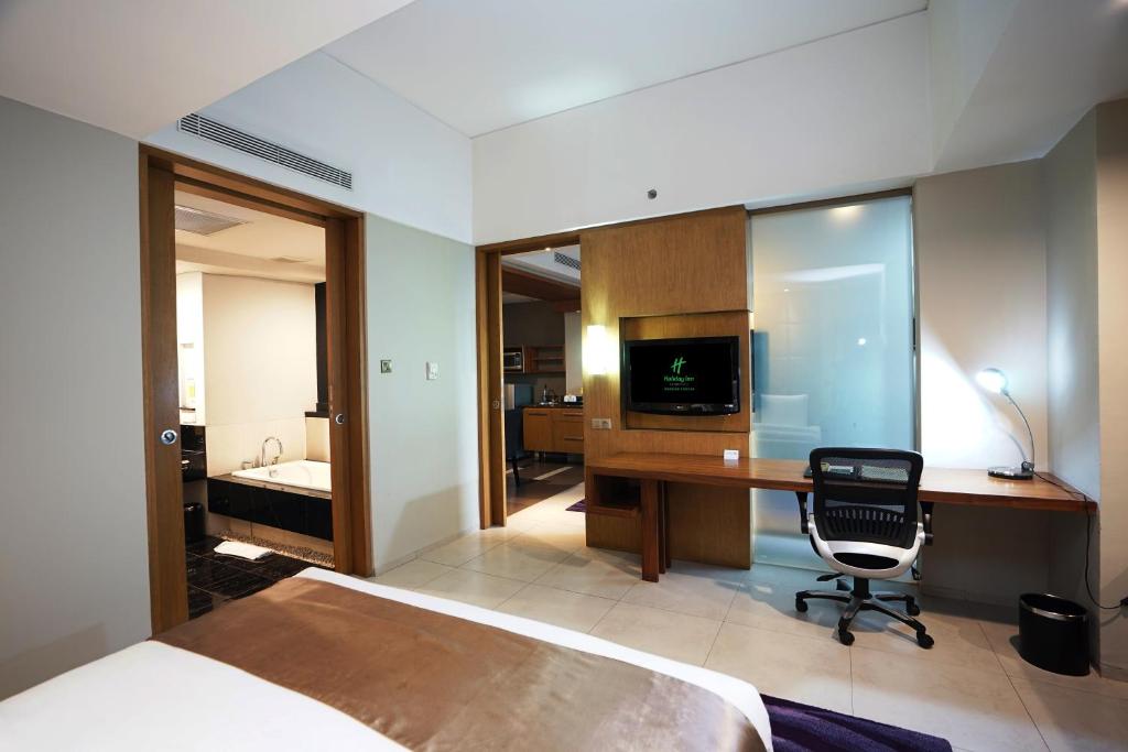 Holiday Inn Bandung Pasteur by IHG - Комнат короля