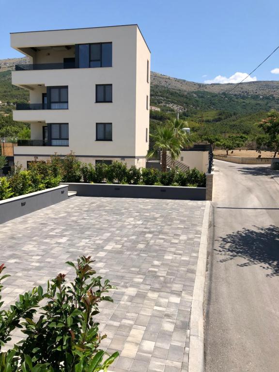 Nespecifikovaný výhled na hory nebo výhled na hory při pohledu z apartmánu