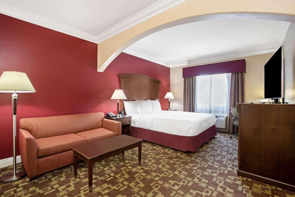 La Quinta by Wyndham Moreno Valley - King Suite - Non-Smoking