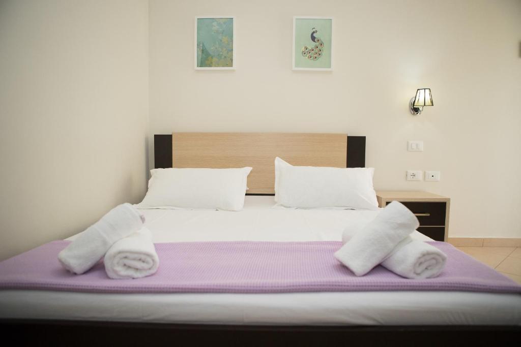 Perivolos Apartments - Imazhi 9