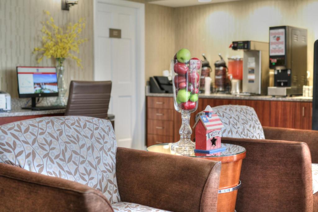 The Inn at Apple Valley, an Ascend Collection Hotel photo