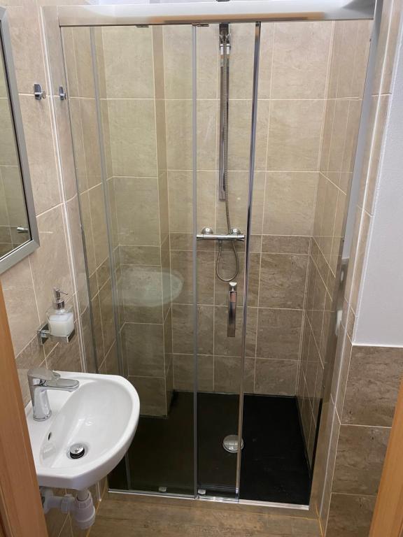 Koupelna v ubytování Apartmány Krupka