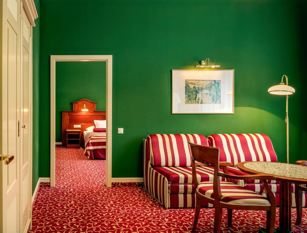 
Junior Suite with Wellness and Fitness Access
