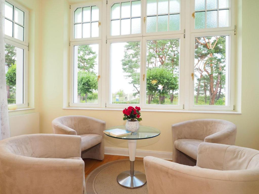 Posezení v ubytování Villa Annelies Wohnung 1