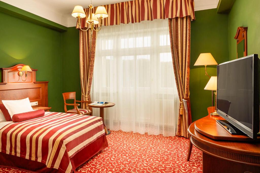 
Superior Single Room with Wellness and Fitness Access
