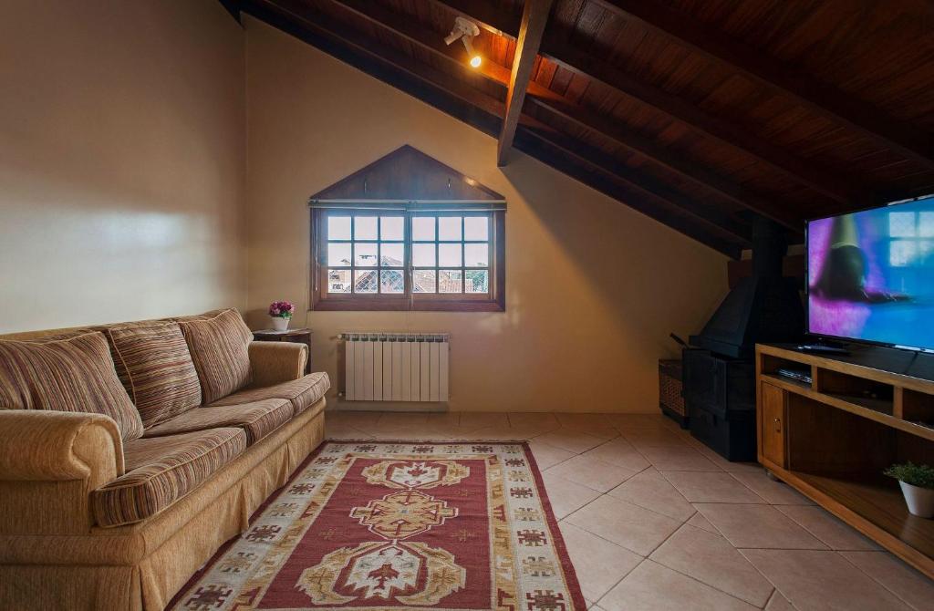 SOLAR 401 - COBERTURA 4 DOR. JUNTO À RUA COBERTA - 12 PESSOAS  SOLAR 401 - COBERTURA 4 DOR. JUNTO À RUA COBERTA - 12 PESSOAS