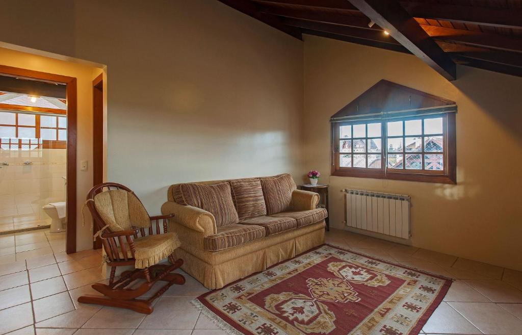 SOLAR 401 - COBERTURA 4 DOR. JUNTO À RUA COBERTA - 12 PESSOAS  SOLAR 401 - COBERTURA 4 DOR. JUNTO À RUA COBERTA - 12 PESSOAS