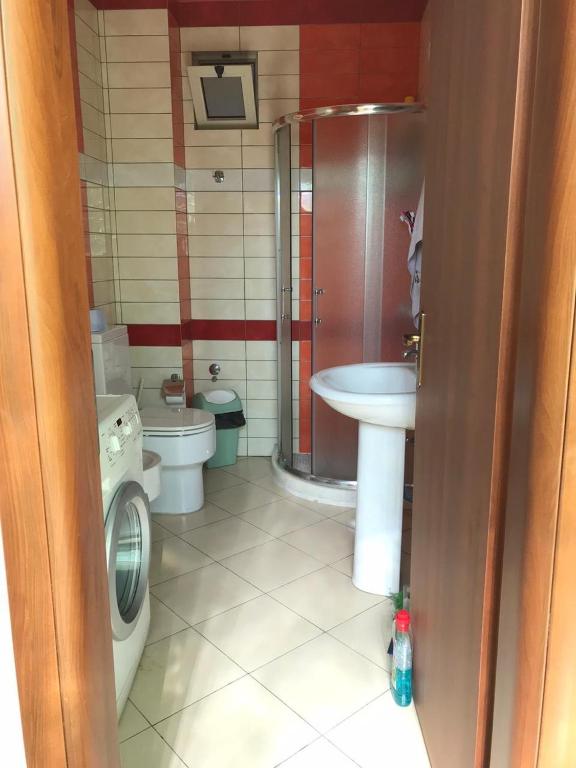 Hotel Durres Vila 53 - Image 8