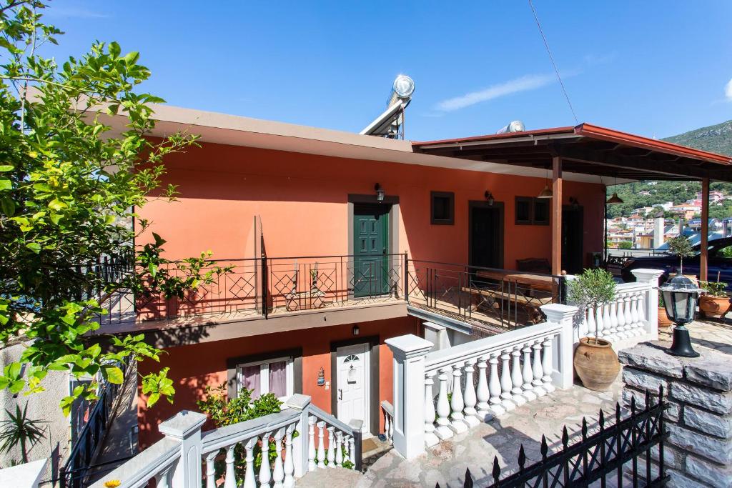 Petros Penthouse - 1