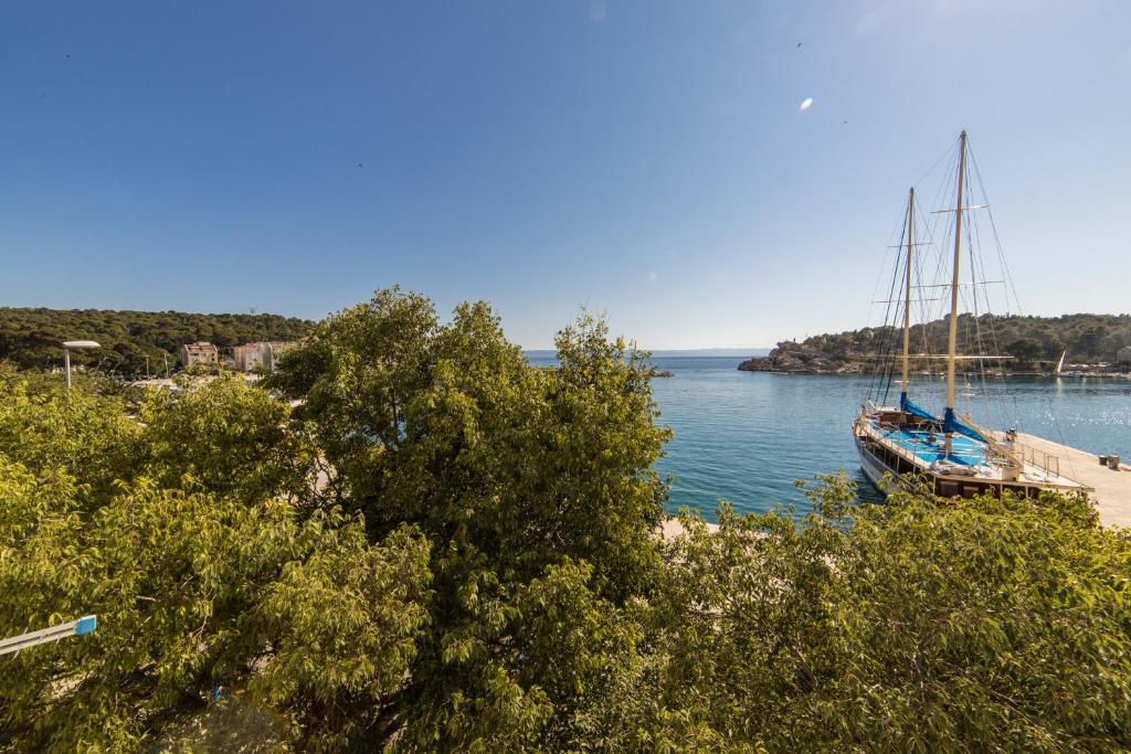 Gallery image of Apartment Riva in Makarska