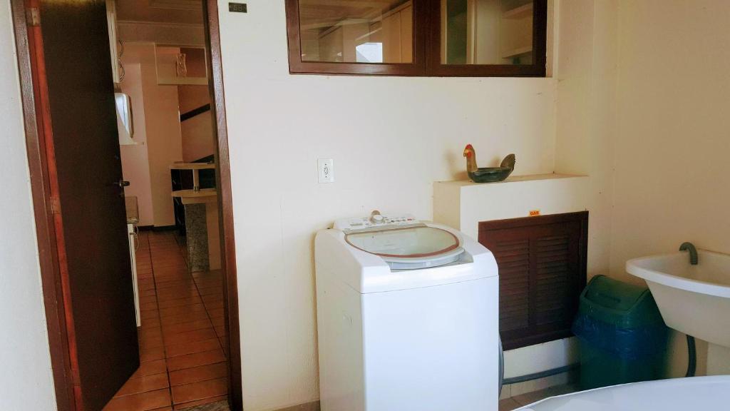  LINDO TRIPLEX- PISCINA-QUADRA DE TÊNIS