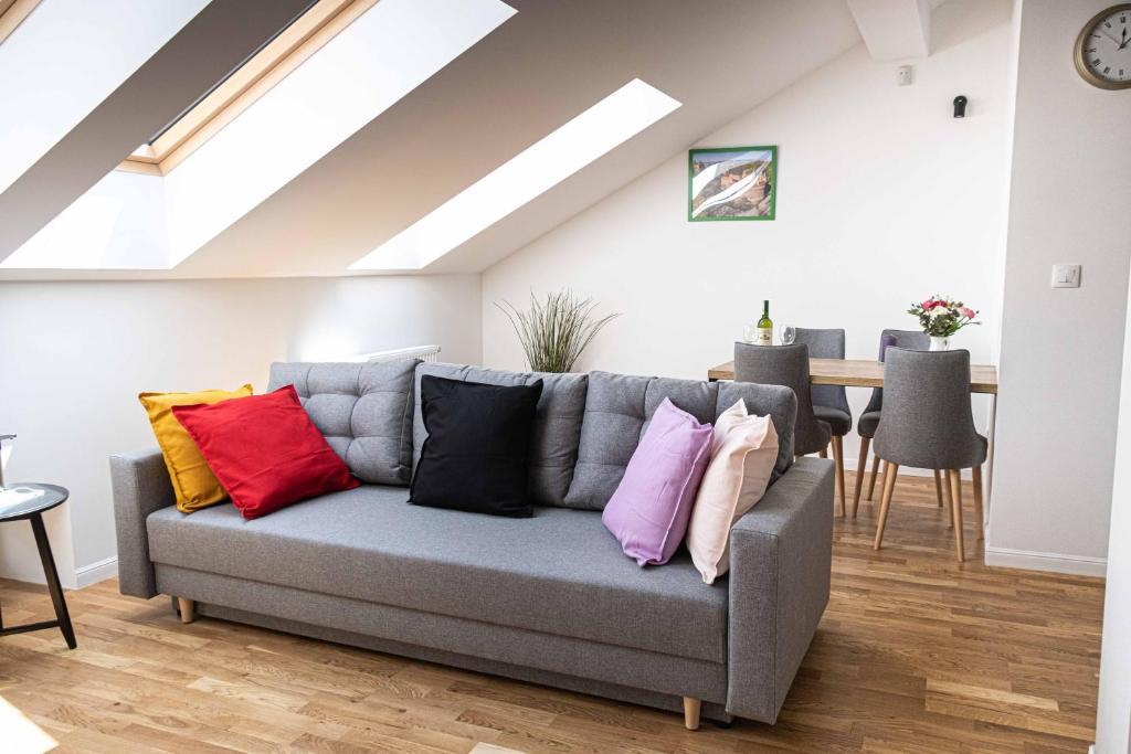 
One-Bedroom Apartment - No. 31r
