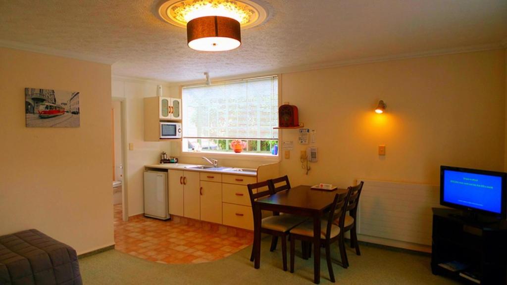 Rotorua Coachman Spa Motel - Resim 9