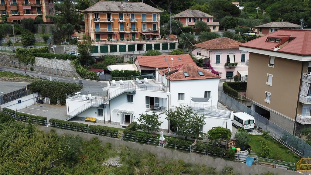 an aerial view of a city with houses at Bed & Breakfast 4U PARCHEGGIO INTERNO in Chiavari