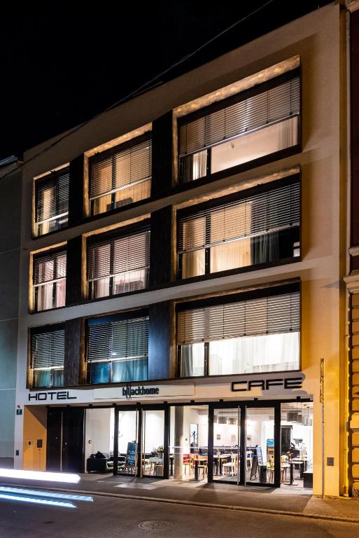 Blackhome Graz I contactless check-in - Resim 8