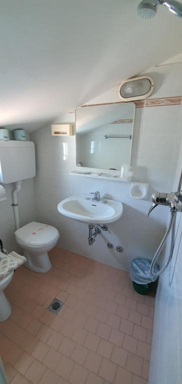 Koupelna v ubytování Hotel Vela Azzurra