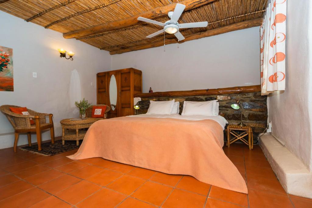 Melkboomsdrift Guest House & Conference Centre - Luxury Triple Room