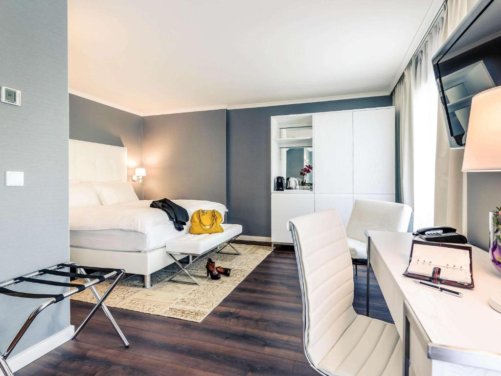 Posezení v ubytování Mercure Hotel Raphael Wien