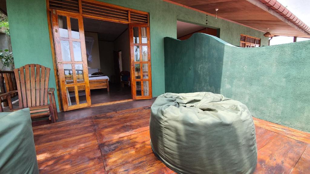 Ella Mount View Guest Inn - 7