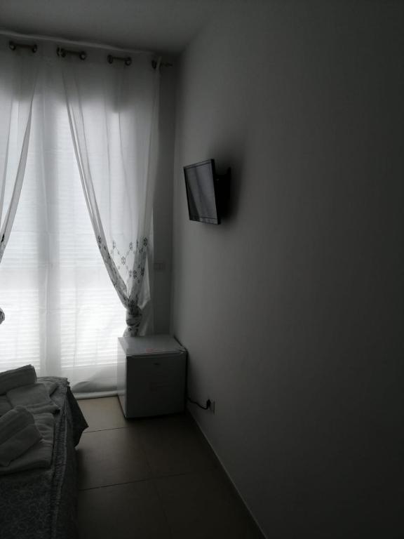 TV a/nebo společenská místnost v ubytování Hotel Tirreno Formia