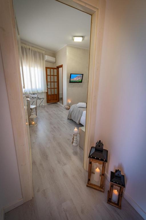 TV a/nebo společenská místnost v ubytování Hotel Ariadimari