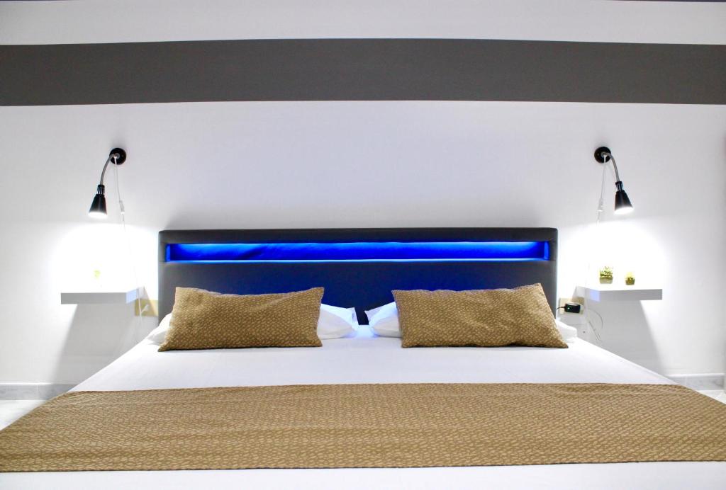 A bed or beds in a room at Apartment Omnia