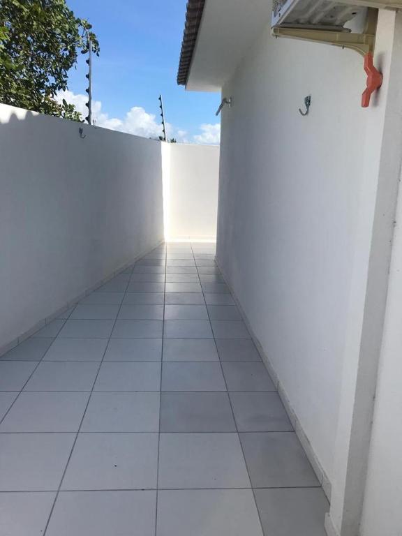  Apartamento em Coroa Vemelha (Ba) - 50 m da praia de Mutá