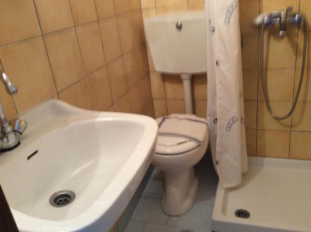 A bathroom at Despoina Rooms