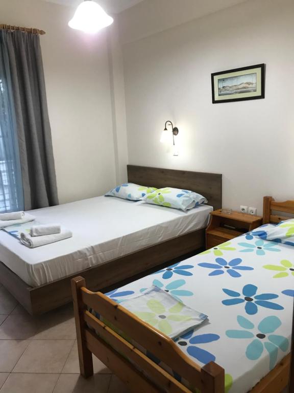 Giorgos Apartments Square - Small Double Room